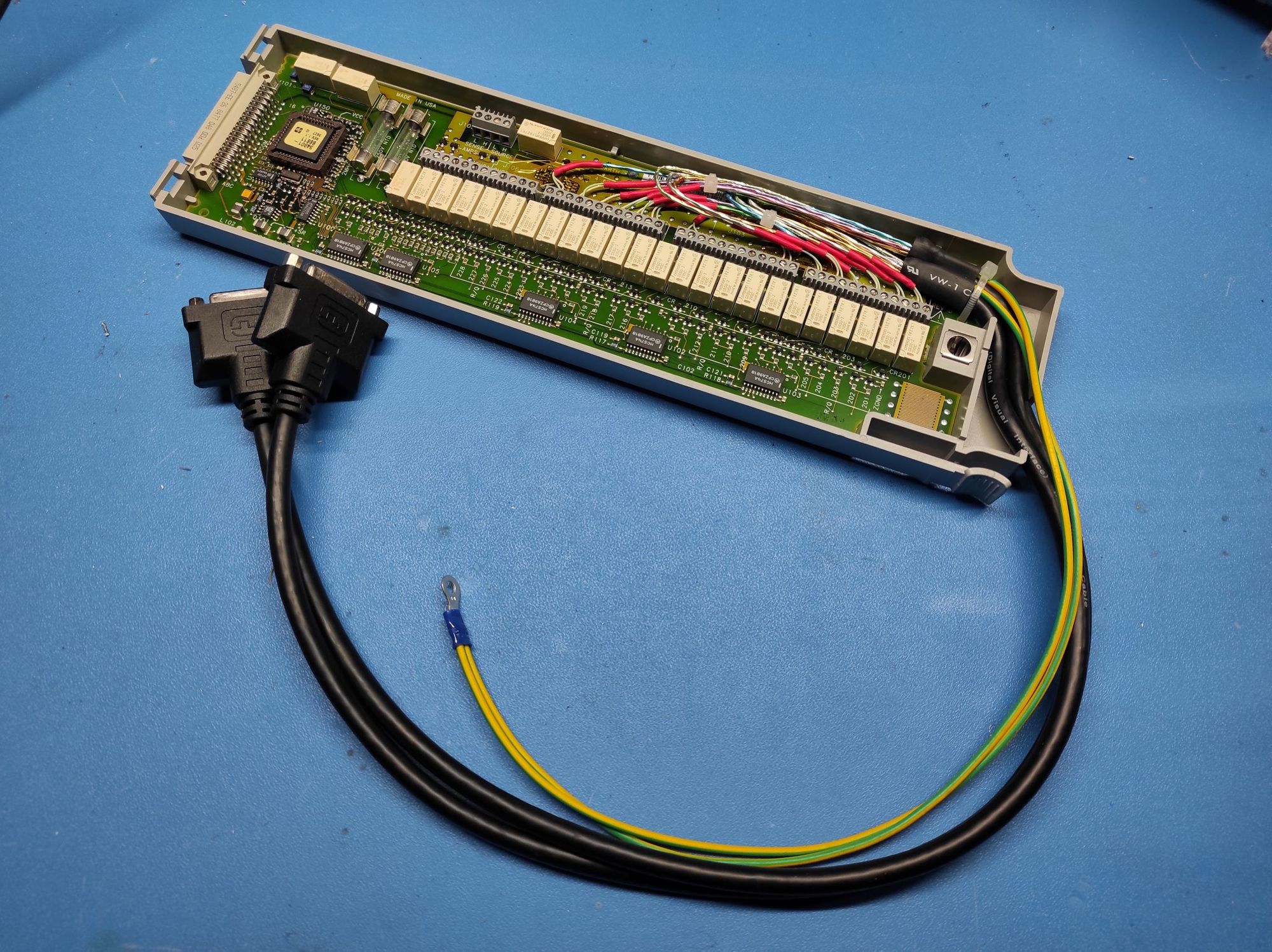 Wiring the HP 34901A multiplexer